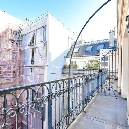 Perle Rare Triangle D'or Great With Terrace - Bail Mobilite